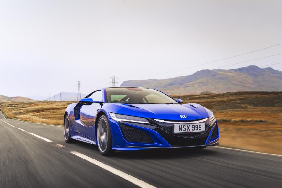  Honda NSX 2016 года  (UK) (фото 34 из 120)
